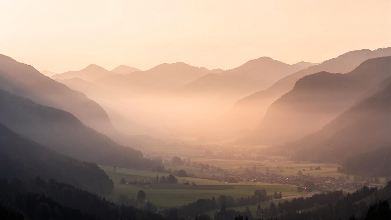 Inntal Landschaft im sanften Morgenlicht